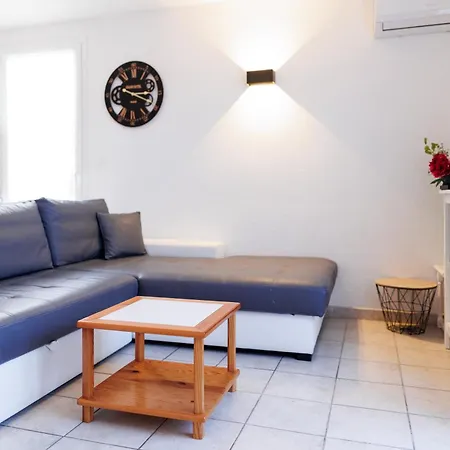 Maison Pavillon St Pierre Avec Terrasse De 80m² Сasa de vacaciones Fleury (Aude)